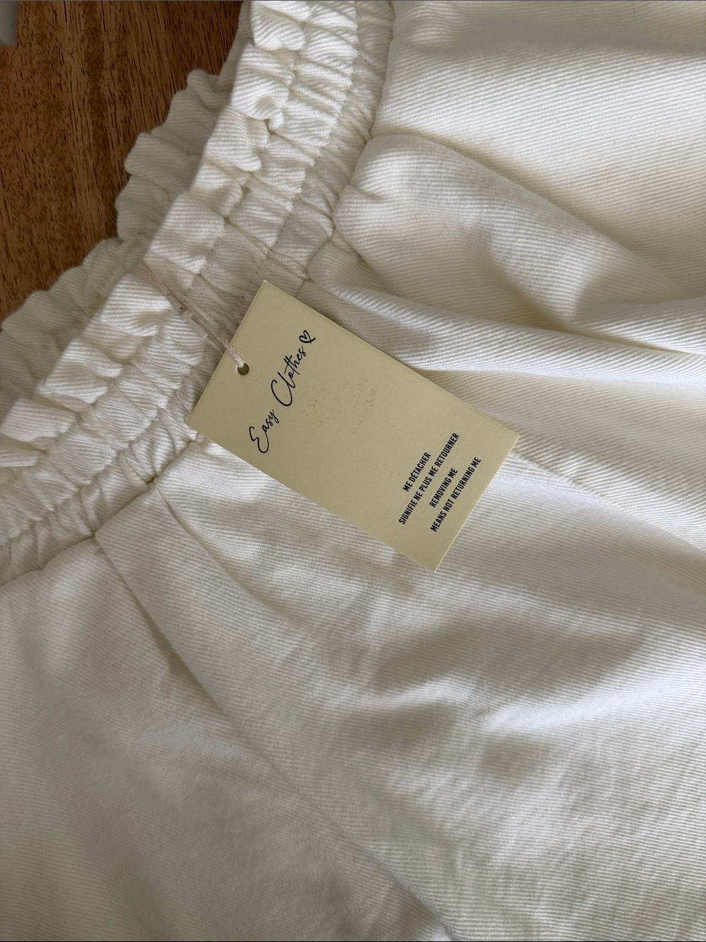 Easy Clothes White Erica Shorts - Picture 8 of 8